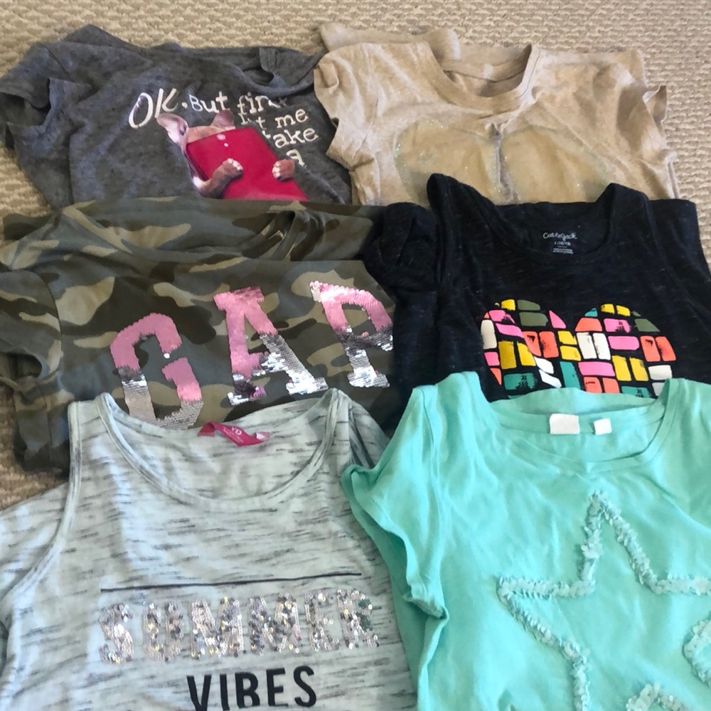 Bundle of girls clothes